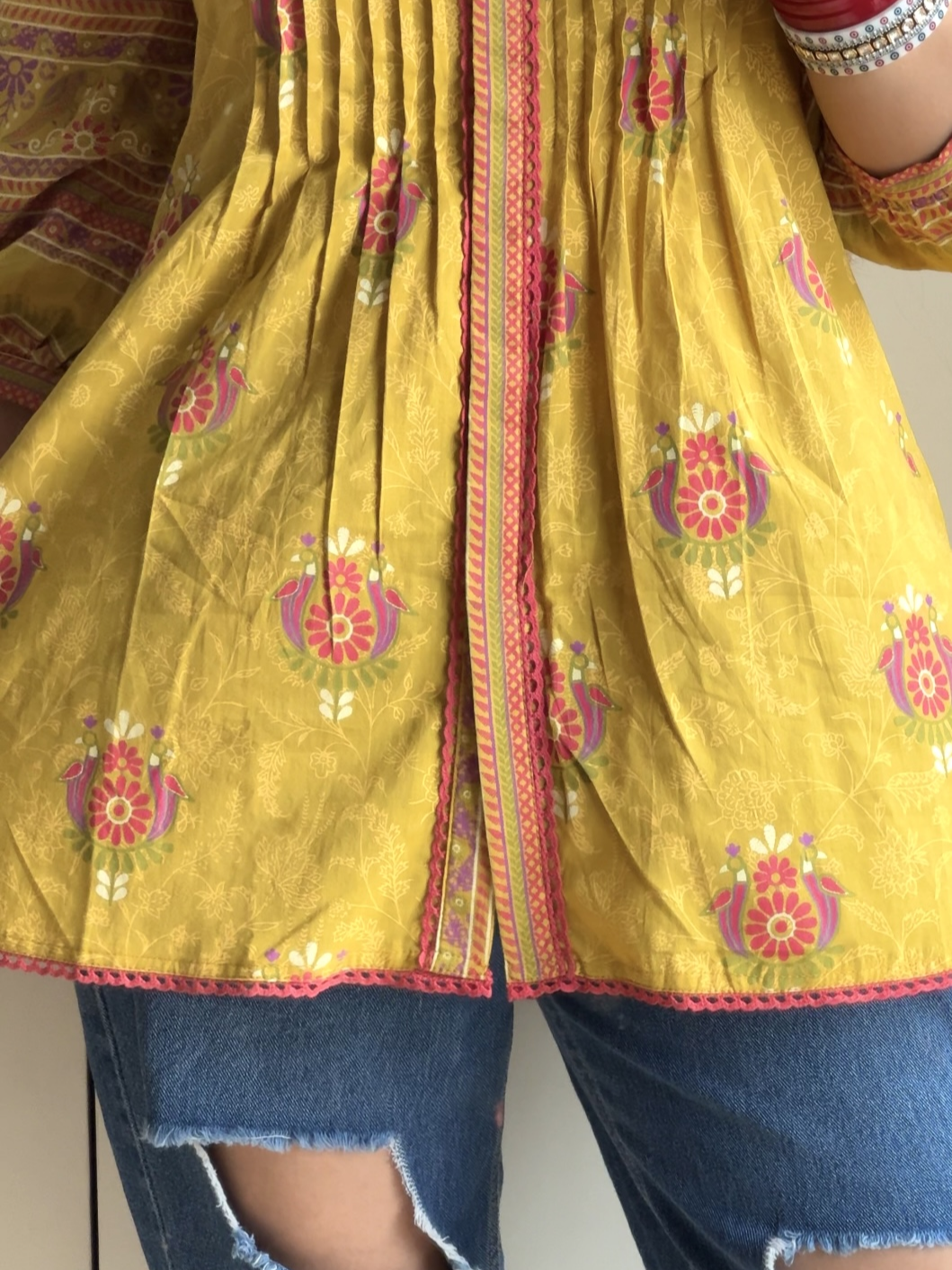 Surajmukhi Flared Kurti (Women)
