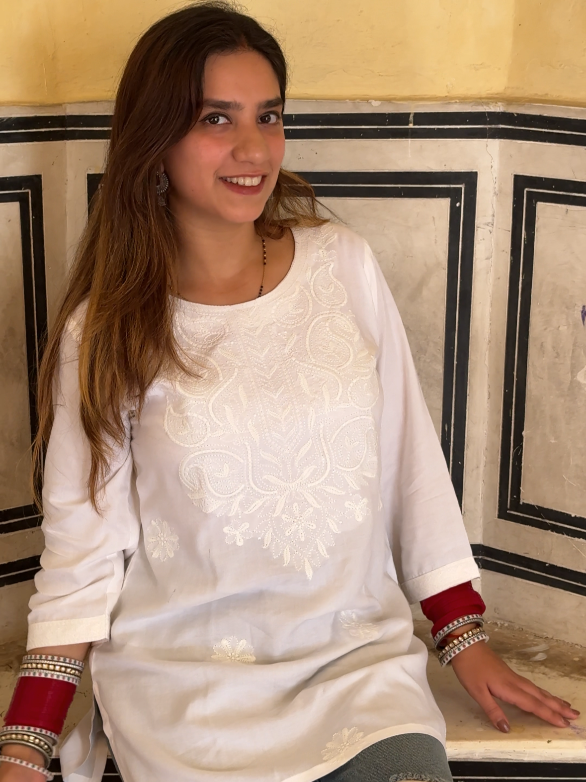 Pearl White Chikankari Kurti (Women)